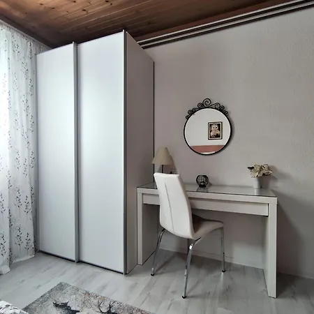With A Parking Space - 6784 Makarska