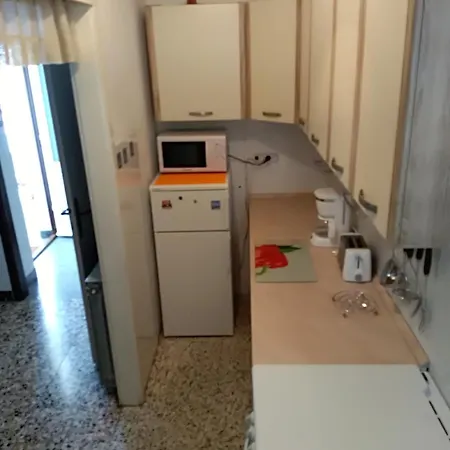 Apartment With A Parking Space - 6784 Makarska