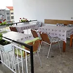 With Parking Space - 6784 Daire